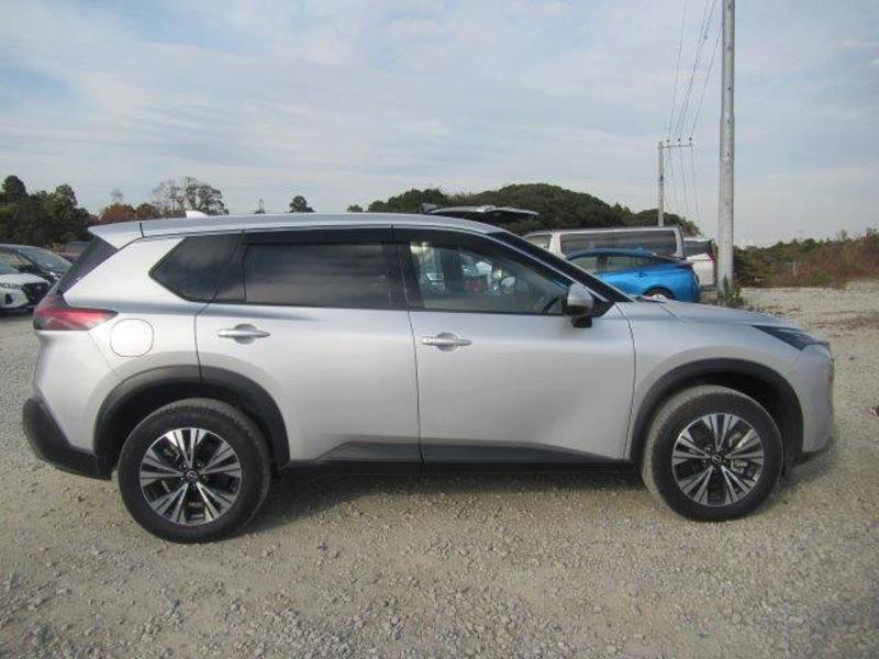 
								2023 Nissan X-Trail e-Power e-4orce full									